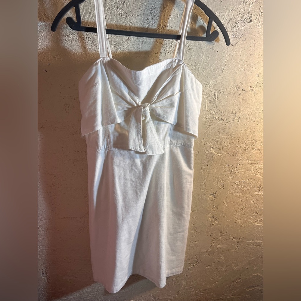 Abercrombie and Fitch White Strap Dress zipper summer beach resortwear pockets